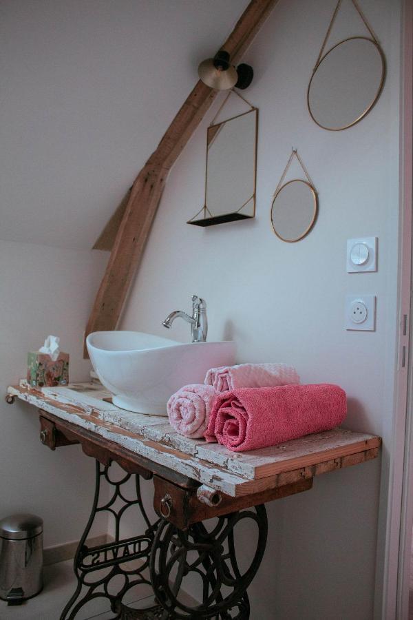 Bed and Breakfast Les Jardins De Nanine Lapleau Exteriér fotografie