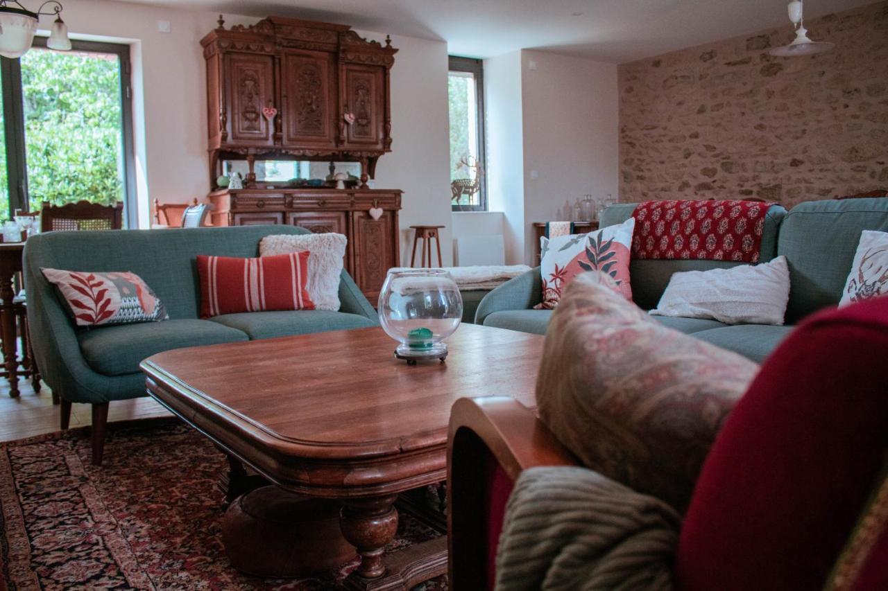 Bed and Breakfast Les Jardins De Nanine Lapleau Exteriér fotografie